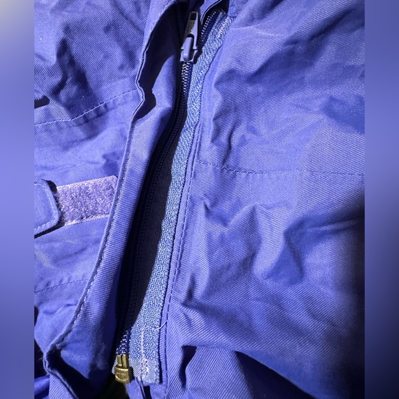 Columbia Snowcalypse Omni-Tech Jacket in Size Small (Like New!) - Picture 4 of 13